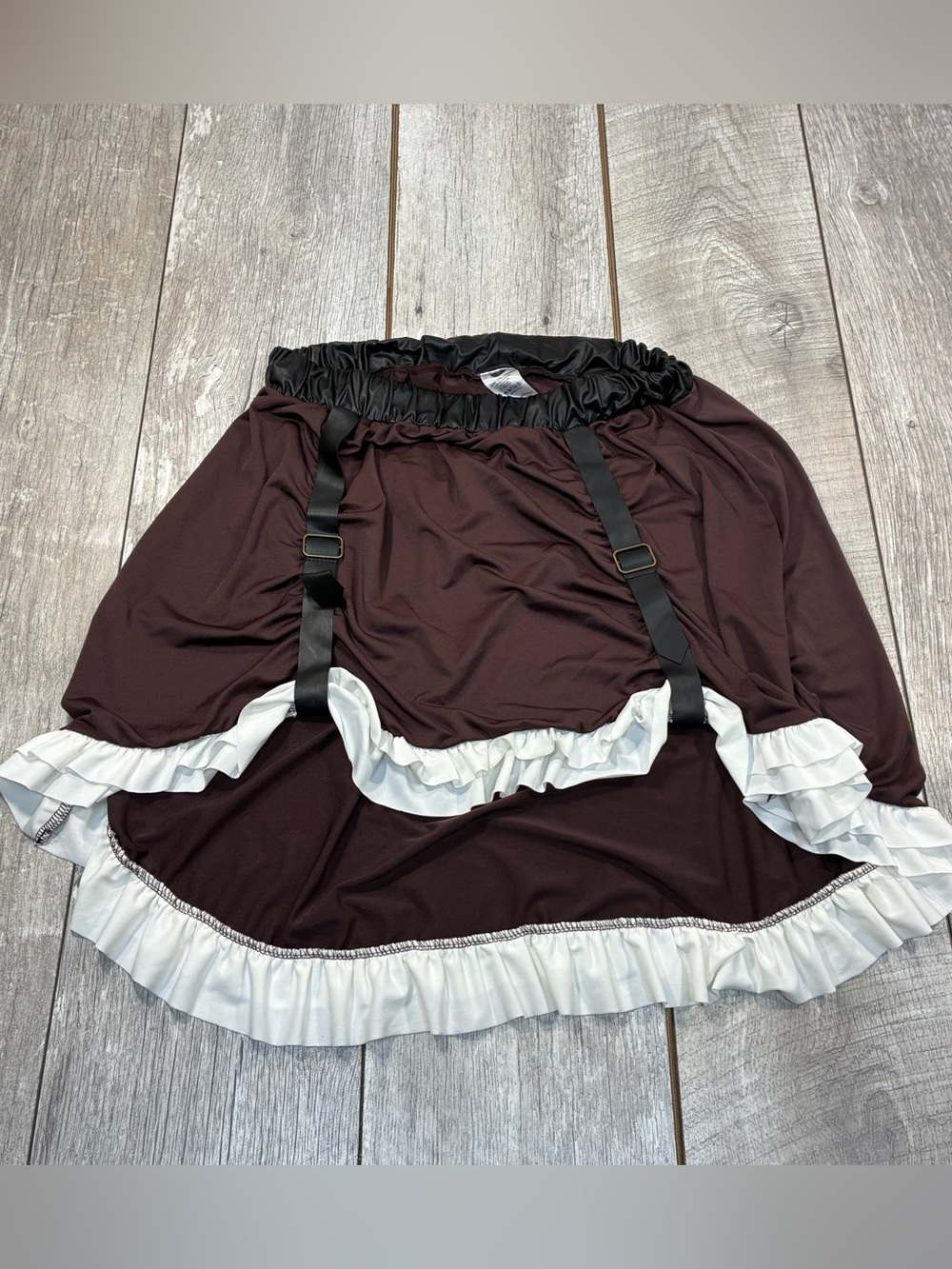 Spirit Halloween women’s Steampunk skirt size large
New without tags
Pirate